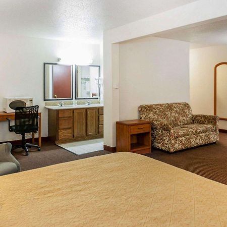 Quality Inn South Indianapolis Exterior photo