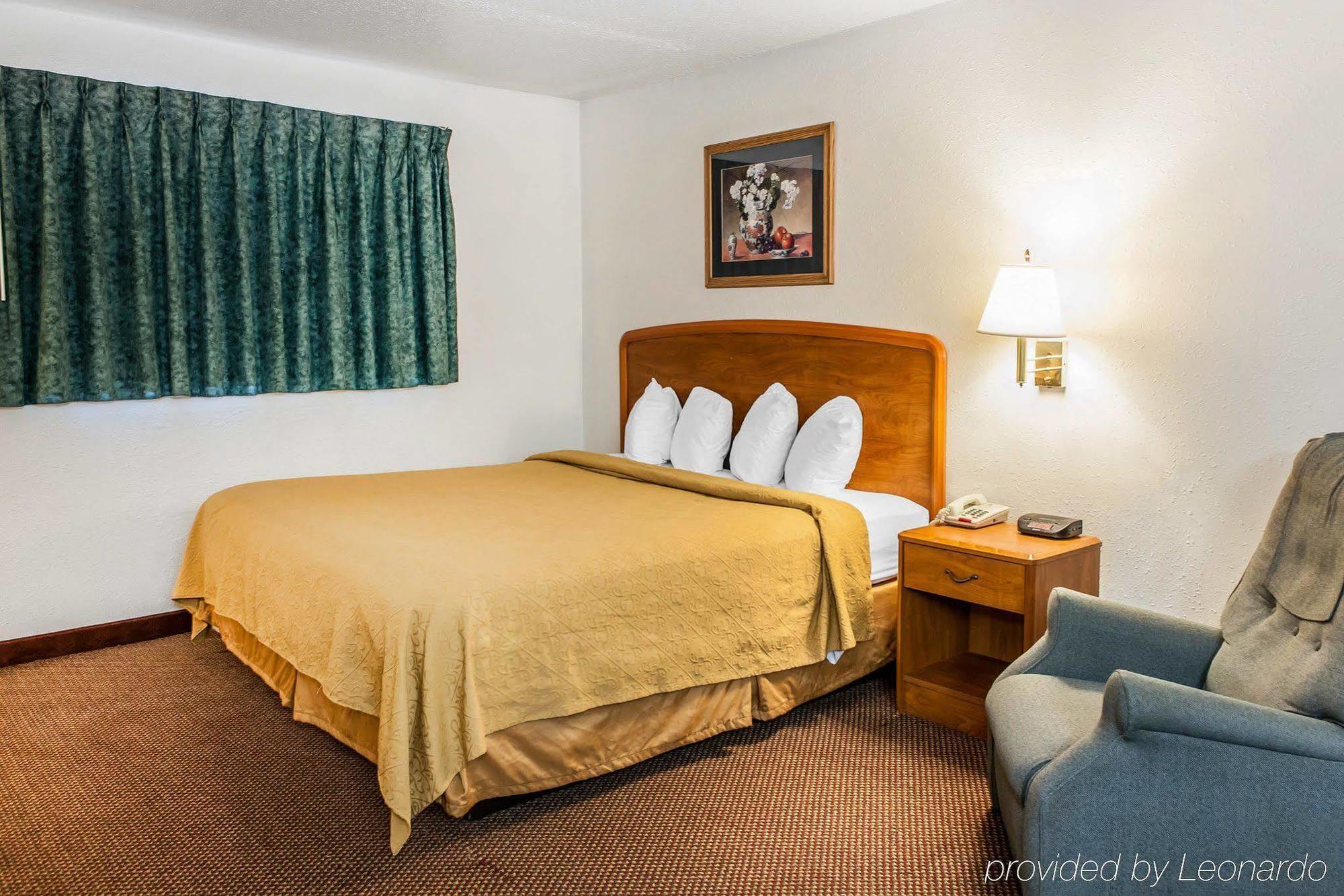 Quality Inn South Indianapolis Exterior photo