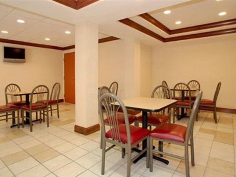 Quality Inn South Indianapolis Exterior photo